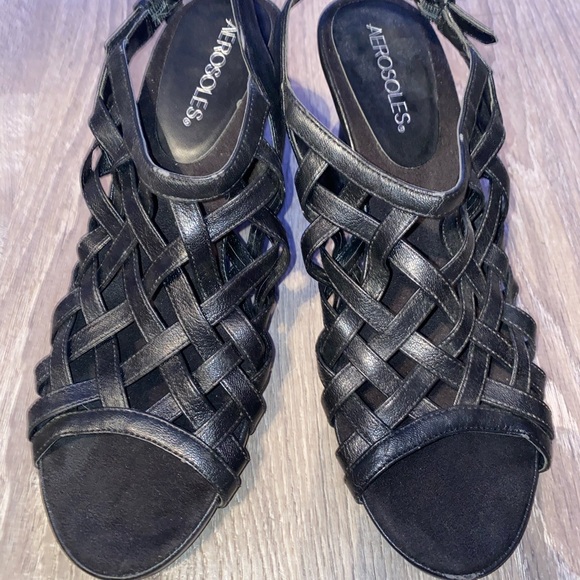Strappy black Aerosoles Heels size 8.5 NWOT - Picture 2 of 9